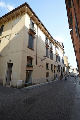 Gallery - Room Verona Ai Conti