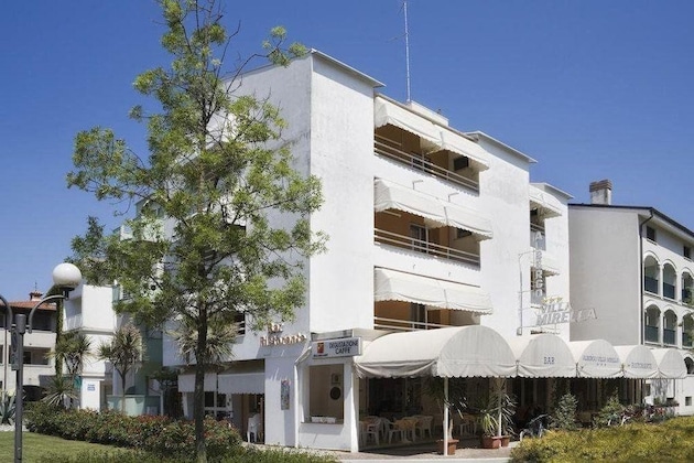 Gallery - Hotel Villa Mirella