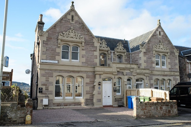 Gallery - Ardconnel Court Apartments