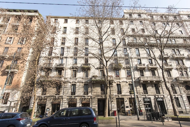 Gallery - Bnbutler - Corso Sempione 12