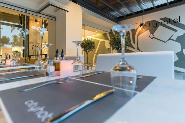Gallery - City Centre Hotel