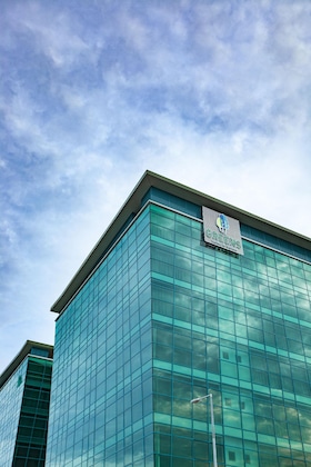 Gallery - Greens Hotel & Suites