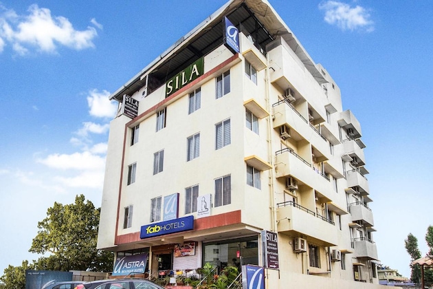 Gallery - Fabhotel Astra Electronic City