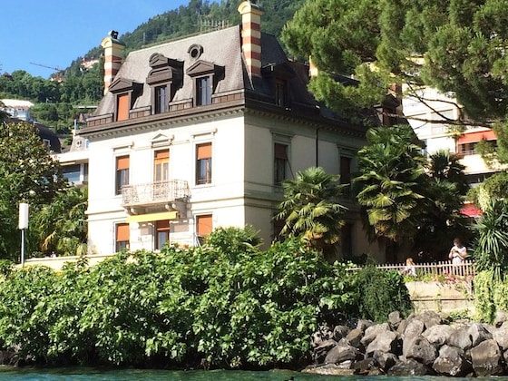 Gallery - Montreux Apartment on the Lake