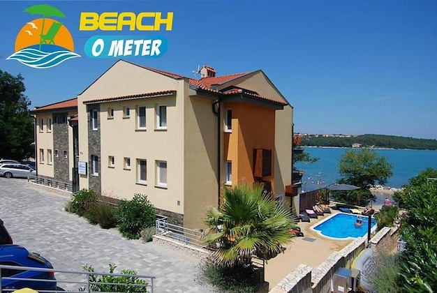 Gallery - Soline Bay Seashore Residence