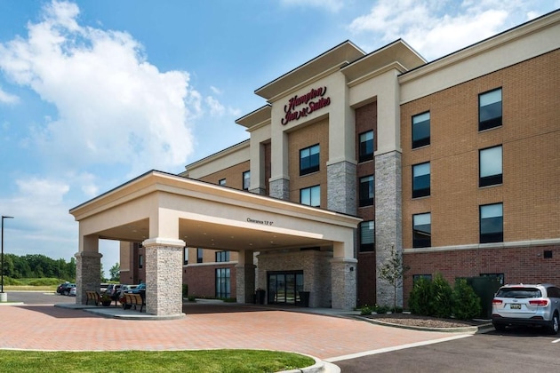 Gallery - Hampton Inn & Suites Detroit Wixom