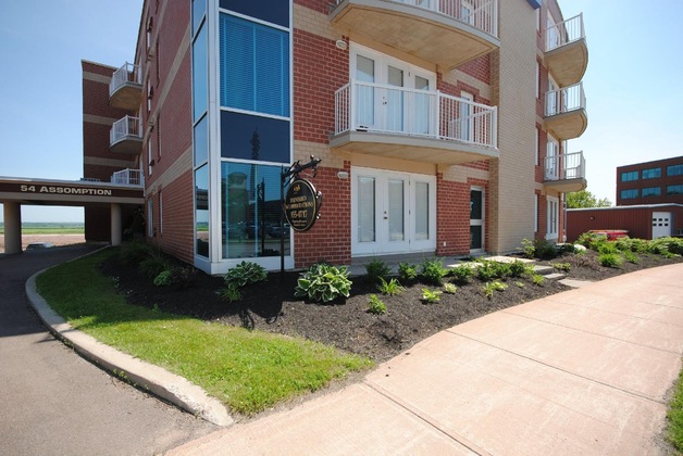 Gallery - Premiere Suites Moncton