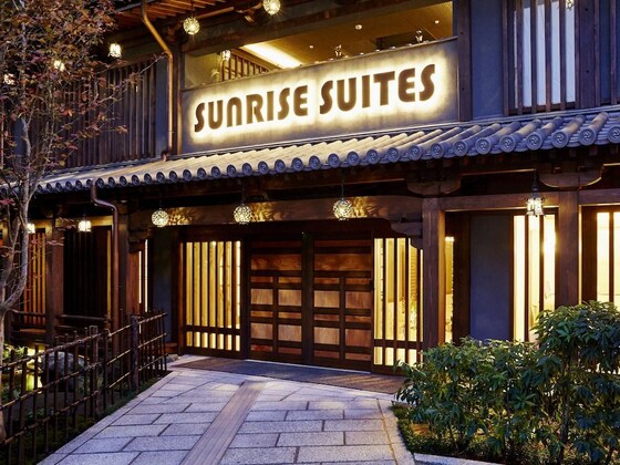 Gallery - Sunrise Suites