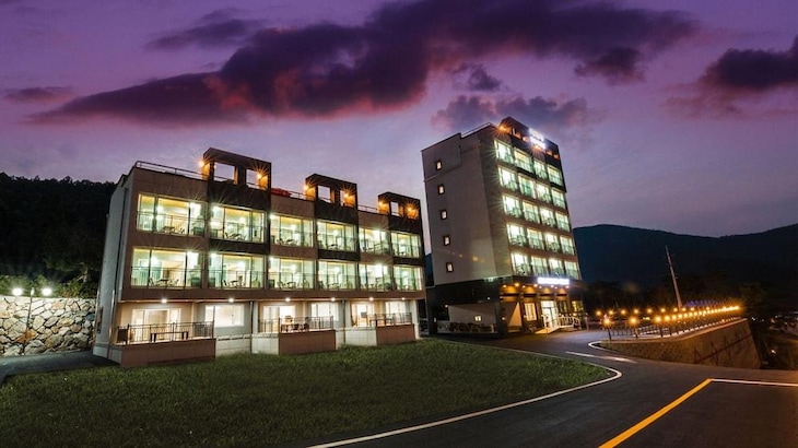 Gallery - Aria Pension Resort