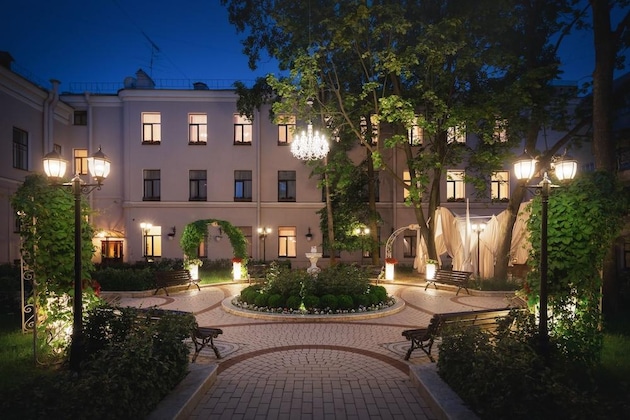 Gallery - Brullov Mansion