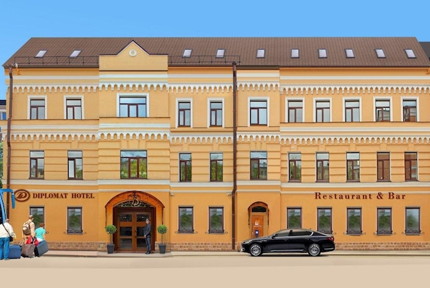 Gallery - Diplomat Hotel
