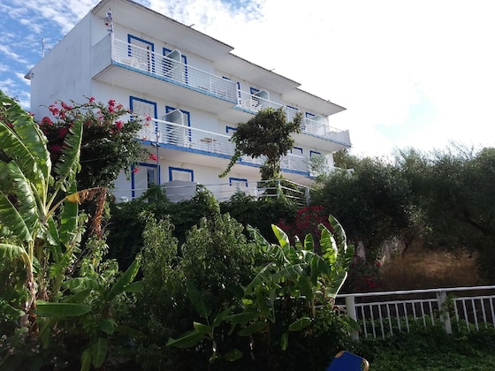 Gallery - Yanna Studios & Apartments