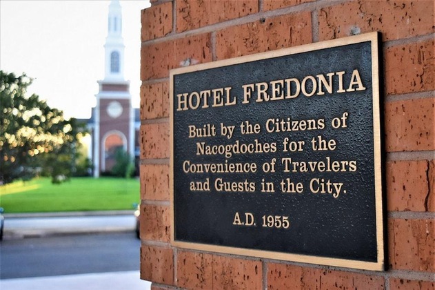 Gallery - The Fredonia Hotel And Convention Center