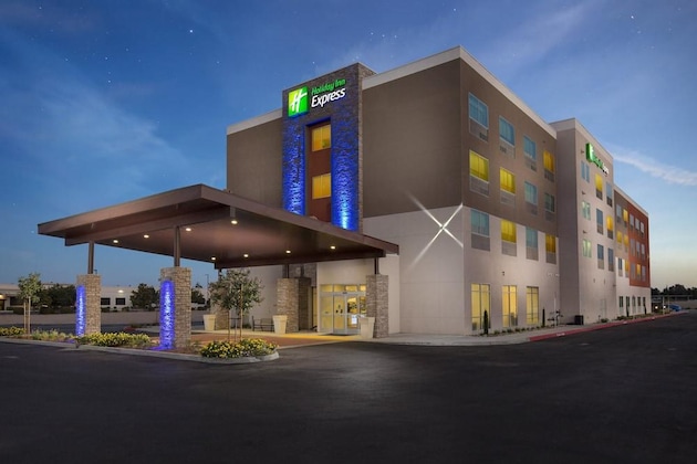 Gallery - Holiday Inn Express Visalia Sequoia Gateway Area By Ihg