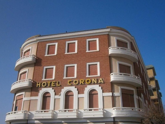 Gallery - Hotel Corona
