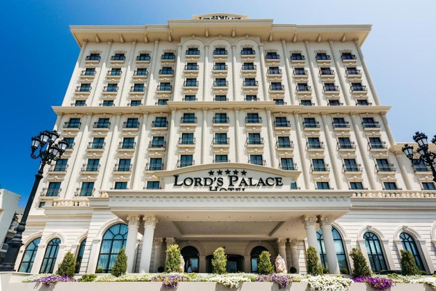 Gallery - Lord's Palace Hotel SPA Casino