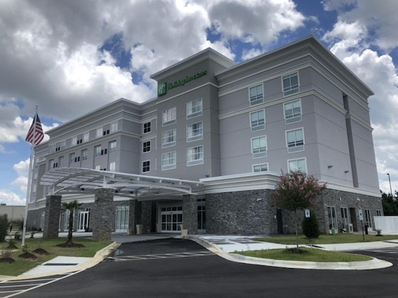 Gallery - Holiday Inn Hotel & Suites Fayetteville W-Fort Bragg Area By Ihg