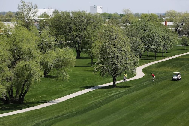 Gallery - Holiday Inn & Suites Sioux Falls - Airport, An Ihg Hotel