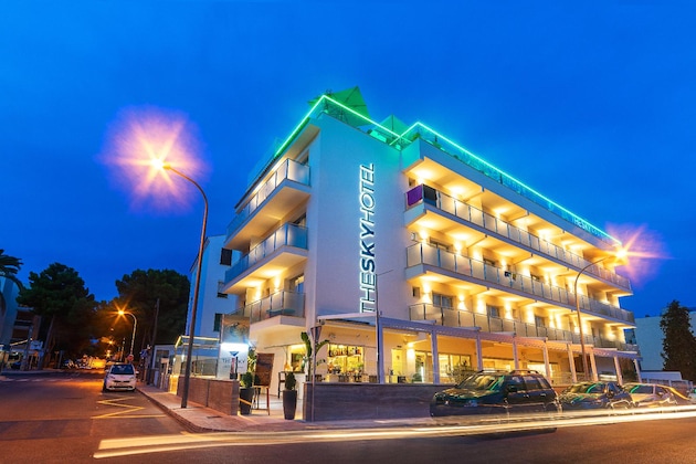 Gallery - Hotel The Sky – Adults Only