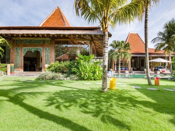 Gallery - Villa Desa Roro Estate By Villa Finder