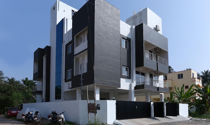 Gallery - Treebo Hi Line Apartments Kalapatti
