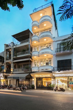 Gallery - Golden Rooster Hotel
