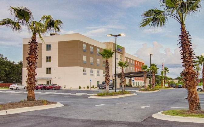 Gallery - Holiday Inn Express Fort Walton Beach Central By Ihg