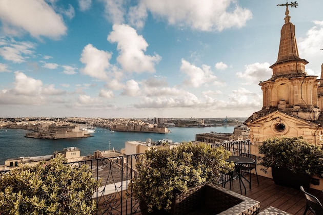 Gallery - 1926 Le Parisot Boutique Suites