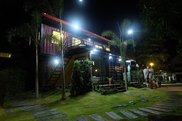 Gallery - Beach Box Pran