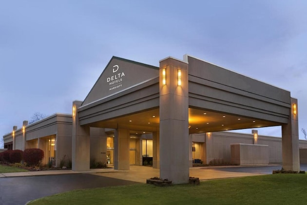 Gallery - Skyline Hotel Detroit Airport, Surestay Collection By Bw