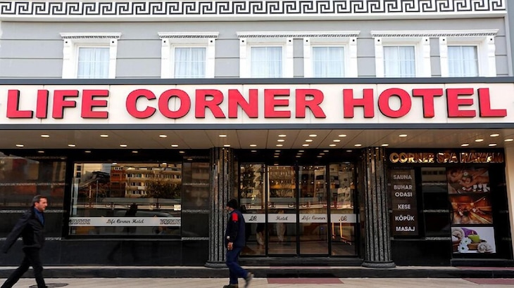 Gallery - Life Corner Hotel