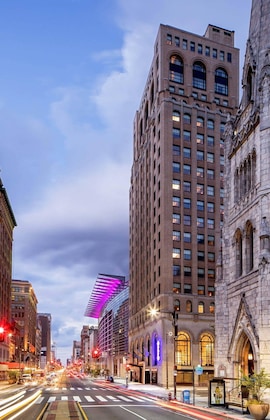 Gallery - Aloft Philadelphia Downtown