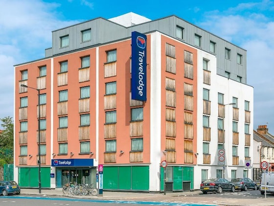 Gallery - Travelodge London Balham