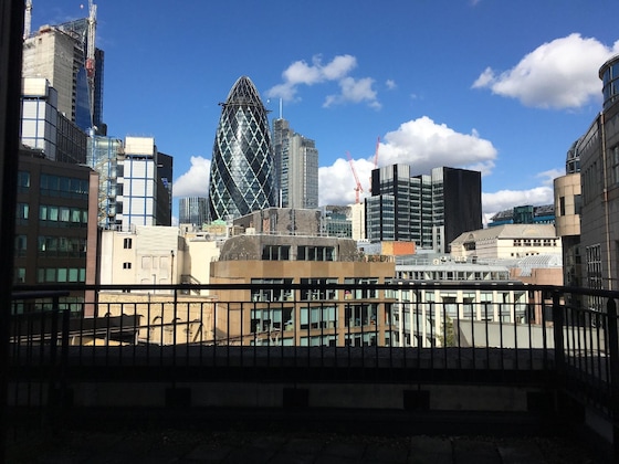 Gallery - Still Life Tower Hill Executive