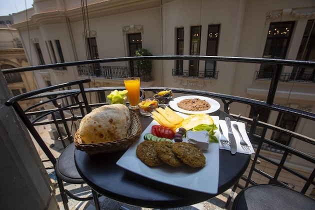 Gallery - Valencia Hotel