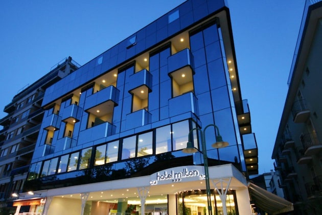 Gallery - Hotel Milton