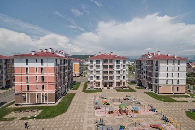 Gallery - Olympic Apartments 65-67