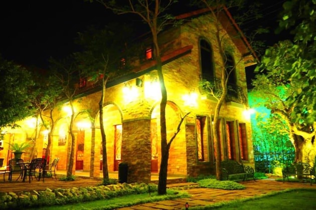 Gallery - Chateau De Bear Hotel