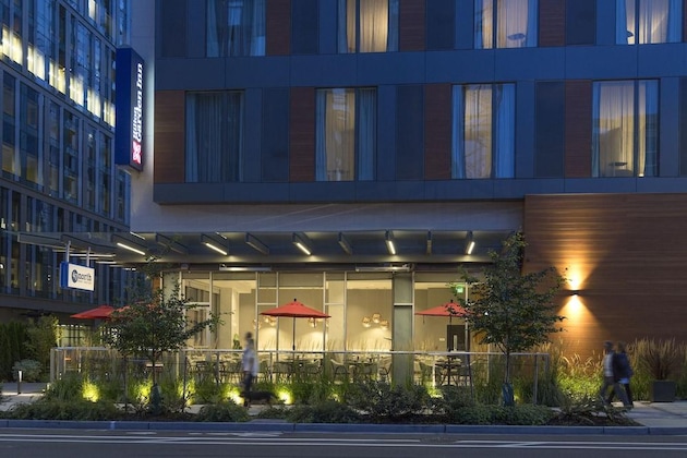 Gallery - Hilton Garden Inn Seattle Bellevue Downtown