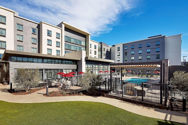 Gallery - Homewood Suites By Hilton Long Beach Airport