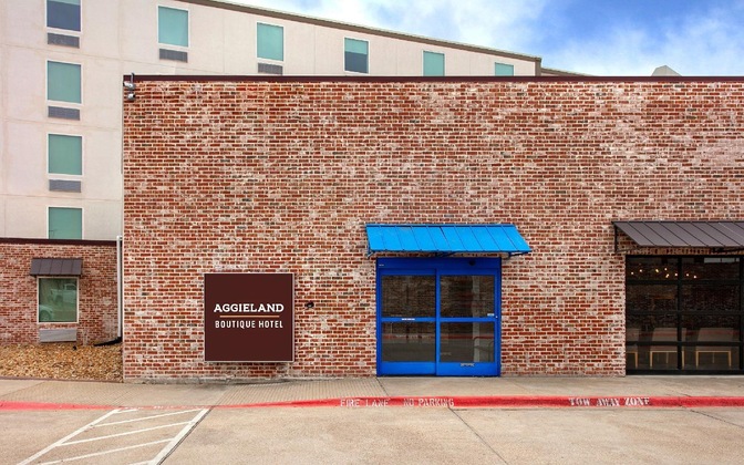 Gallery - Aggieland Boutique Hotel