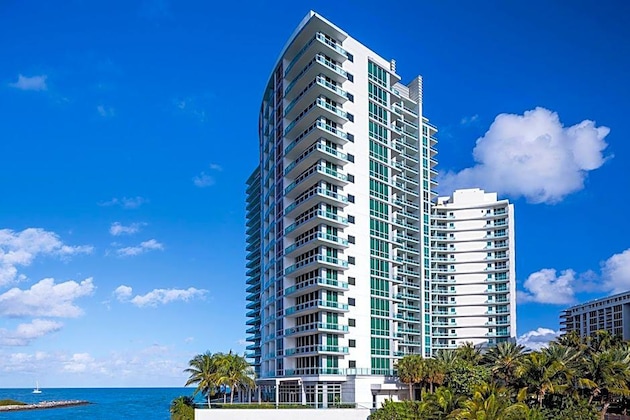 Gallery - The Ritz-Carlton Bal Harbour Miami