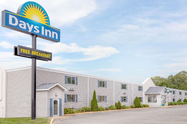 Gallery - Days Inn By Wyndham Cedar Falls- University Plaza
