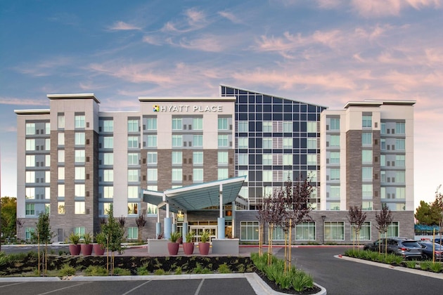 Gallery - Hyatt Place San Jose Airport