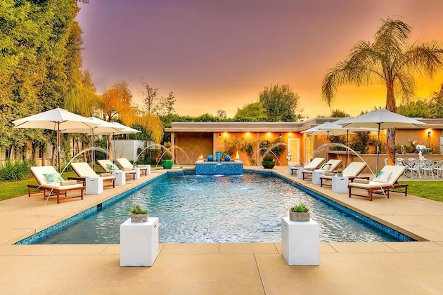 Gallery - Beverly Hills Luxury Modern Palace