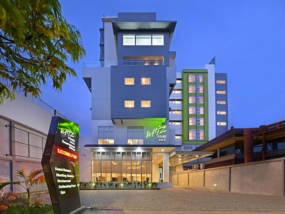 Gallery - Whiz Prime Hotel Basuki Rahmat Malang