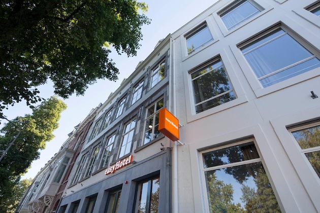 Gallery - easyHotel Maastricht City Centre