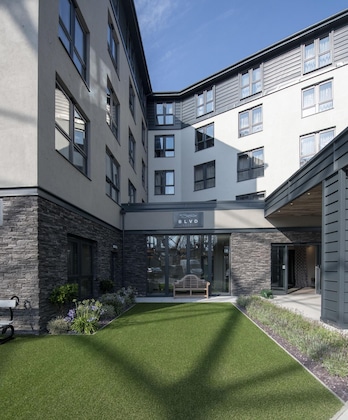 Gallery - Boulevard Hotel