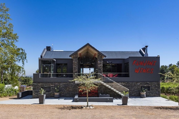 Gallery - Kunjani Villas