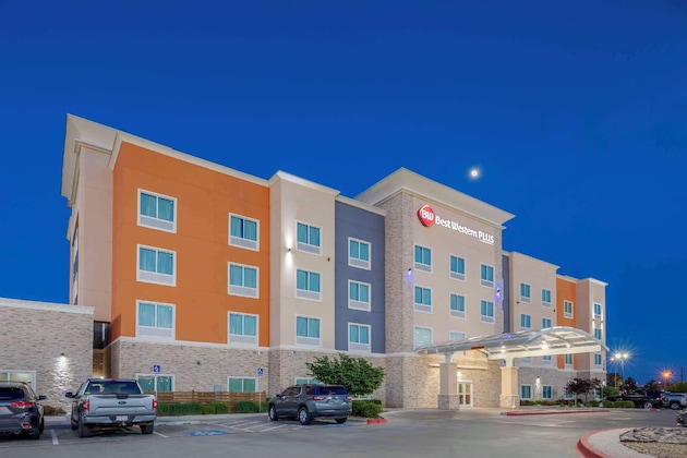 Gallery - Best Western Plus Medical Center